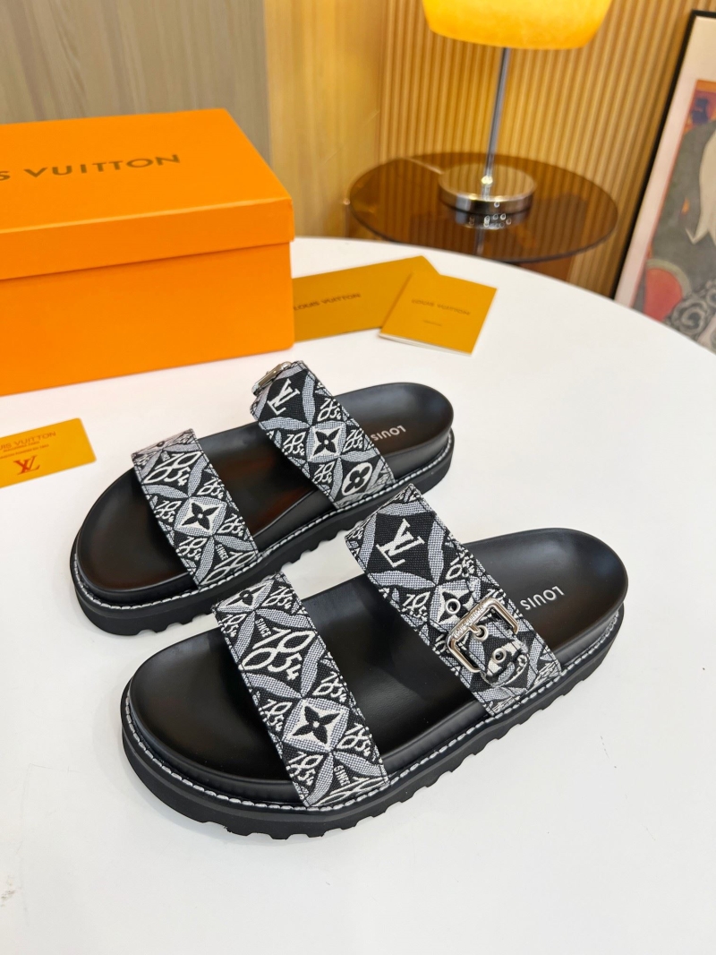 Louis Vuitton Slippers